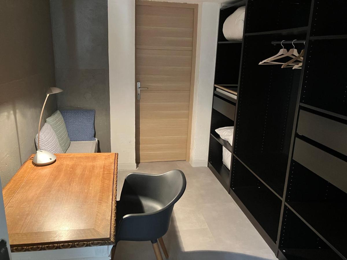 Chambre Avec Petit-Dejeuner En Provence Luberon La Tour-d'Aigues Экстерьер фото